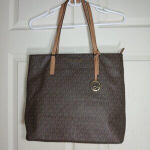 Michael Kors Jet Set Signature PVC Tote Bag Brown Tan Leather Trim
